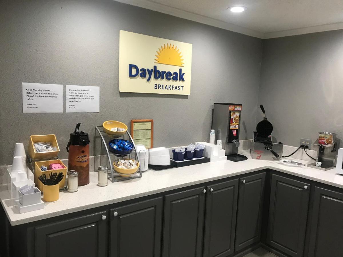 Days Inn & Suites By Wyndham Collierville Germantown Area Exterior foto