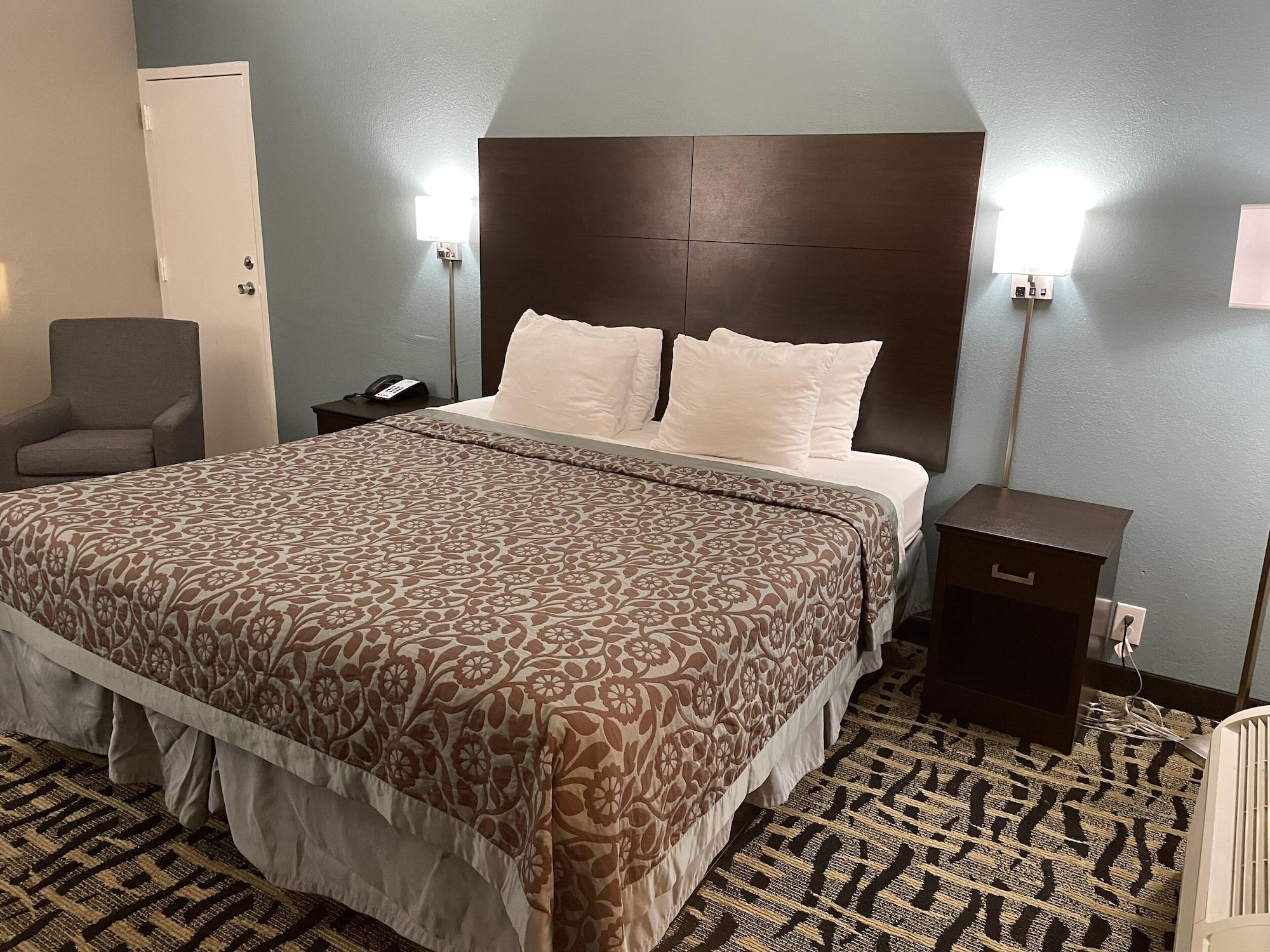 Days Inn & Suites By Wyndham Collierville Germantown Area Exterior foto